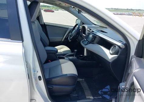 2017 Toyota Rav4 Limited из США, поврежденный, VIN JTMDFREV2HJ128772